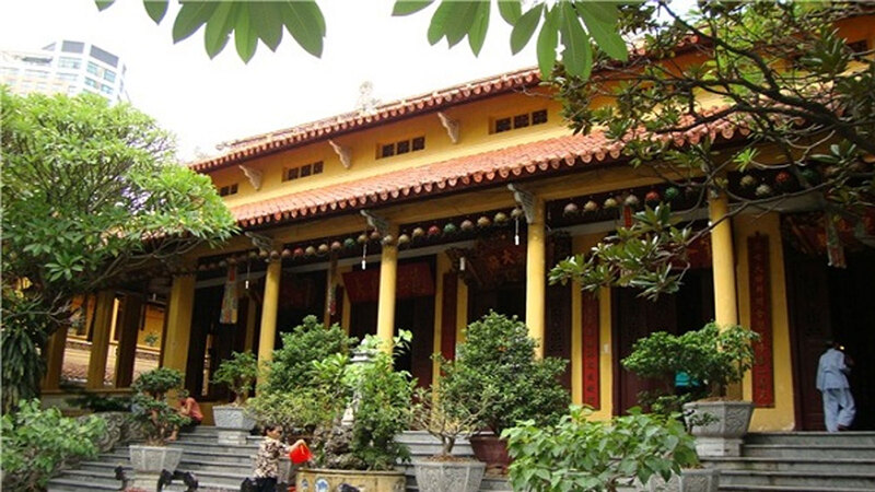 Khám phá đền Lảnh Giang ở Hà Nam: Vẻ đẹp kiến trúc hàng trăm năm tuổi