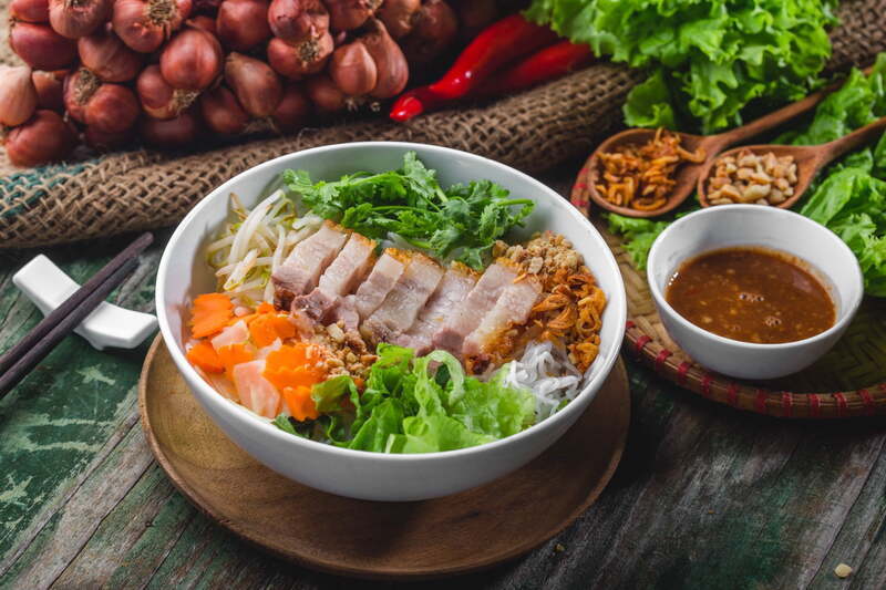 Hang Rái - điểm đến du lịch ấn tượng tại Vĩnh Hy Ninh Thuận