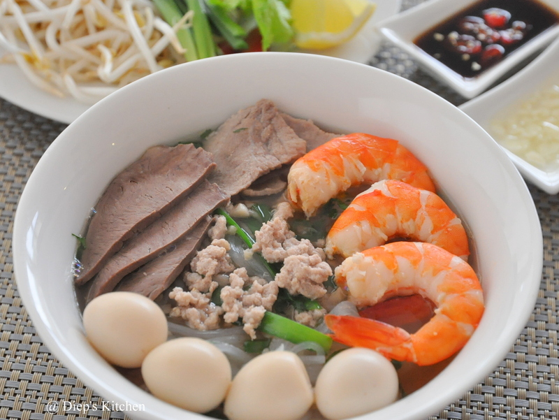 Cách nấu hủ tiếu Nam Vang đúng chuẩn, bạn đã thử chưa?