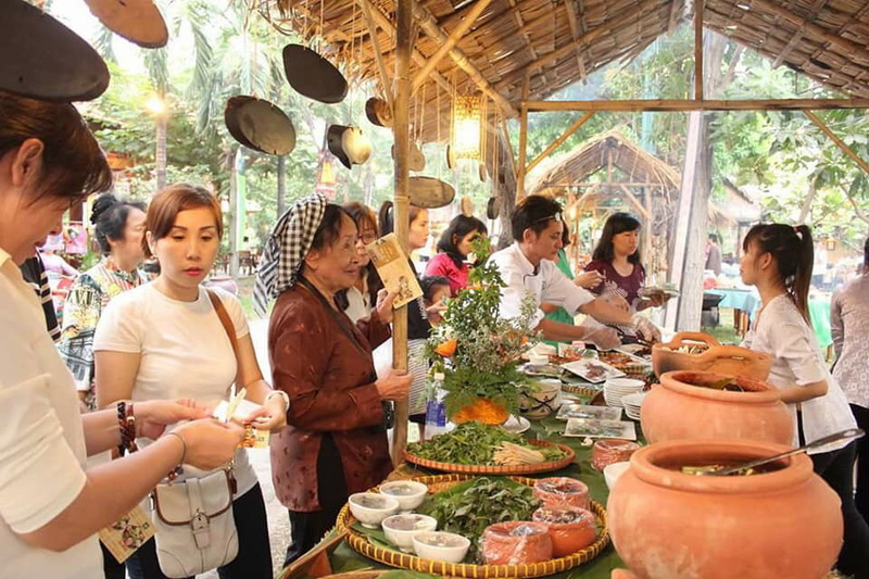 Khu du lịch Văn Thánh - Địa điểm tham quan nổi tiếng Sài Gòn