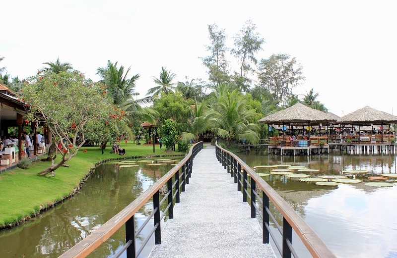 Khu du lịch Văn Thánh - Địa điểm tham quan nổi tiếng Sài Gòn