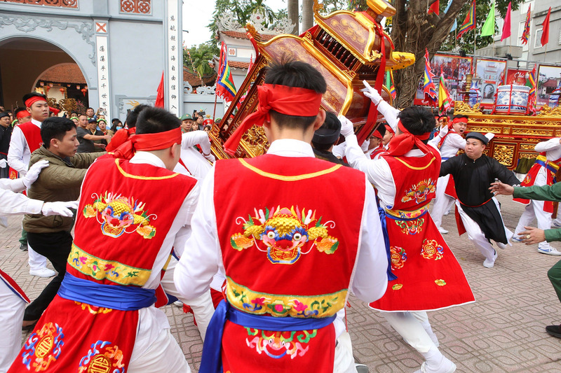 Top 10 lễ hội Huế mang đậm nét đẹp truyền thống dân tộc