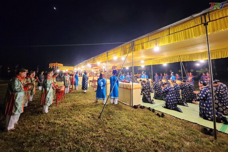 Top 10 lễ hội Huế mang đậm nét đẹp truyền thống dân tộc