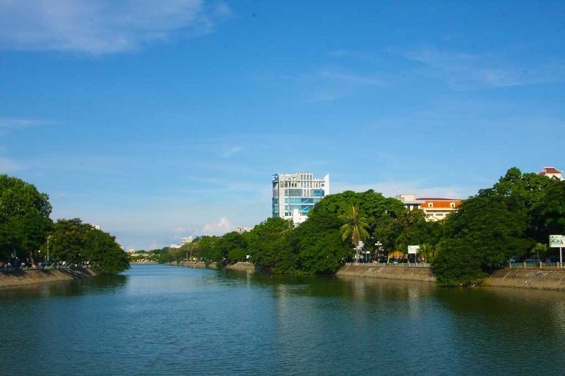 Phố đi bộ Hải Phòng - Điểm vui chơi yêu thích của giới trẻ đất cảng 