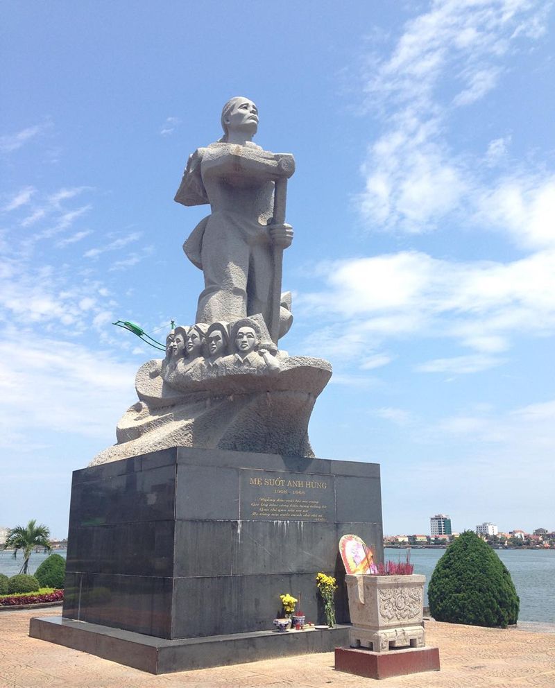 Quảng Bình Quan - Di tích lịch sử hấp dẫn du khách
