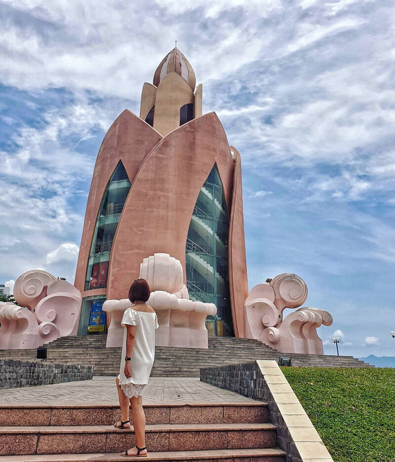 Tháp Trầm Hương - Biểu tượng du lịch đặc biệt của Nha Trang 