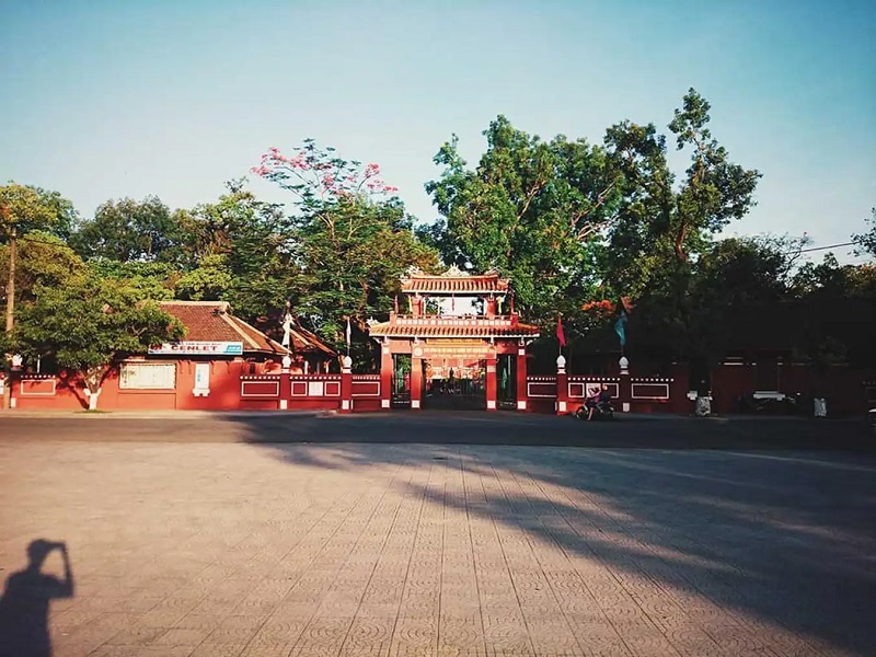 Trường Quốc học Huế - Ngôi trường cổ kính bên sông Hương