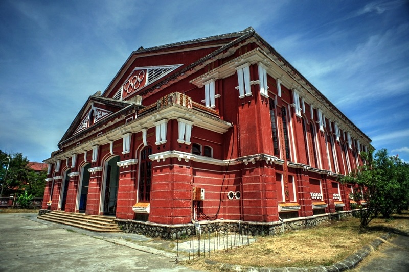 Trường Quốc học tại Huế - Ngôi trường cổ kính bên sông Hương