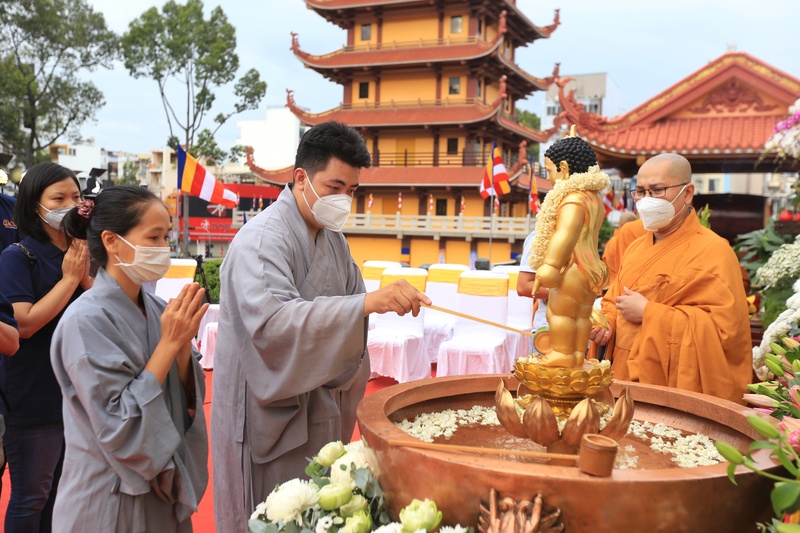 Việt Nam Quốc Tự - Khám phá ngôi chùa có nhiều cái "nhất"