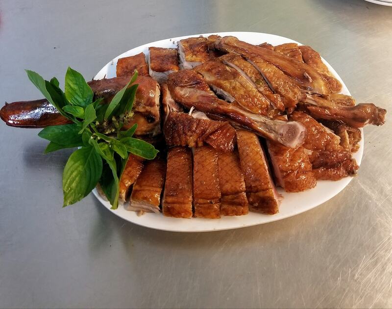 Top 10 quán vịt quay ngon ở Hà Nội