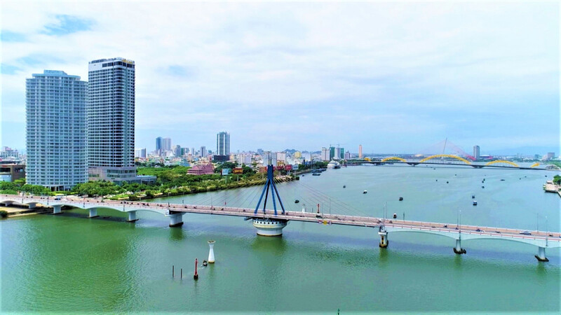 Review Cầu Sông Hàn Đà Nẵng - Biểu tượng mang vẻ đẹp lãng mạn