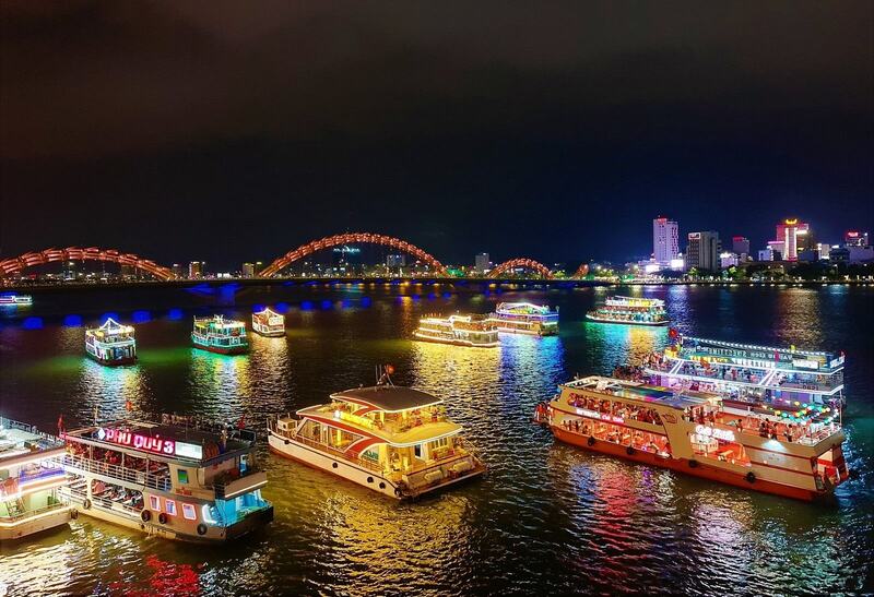 Review Cầu Sông Hàn Đà Nẵng - Biểu tượng mang vẻ đẹp lãng mạn