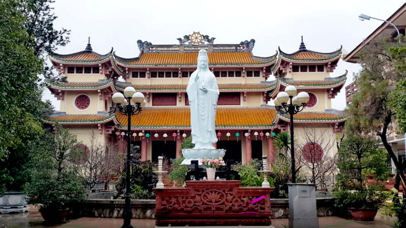 Top 16 ngôi chùa Đà Nẵng đẹp và nổi tiếng linh thiêng