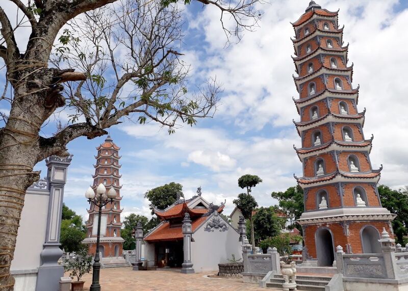 Chùa Hoằng Phúc ở Quảng Bình - ngôi cổ tự có 700 năm tuổi 