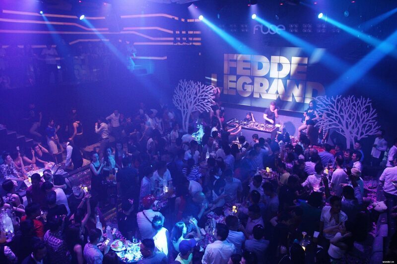 Top 20 quán bar ở Sài gòn cực chất mà bạn không thể lỡ