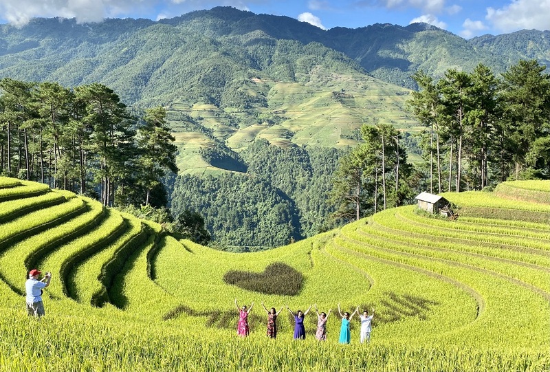 Ngắm nhìn khung cảnh đẹp như tranh của ruộng bậc thang ở Sapa