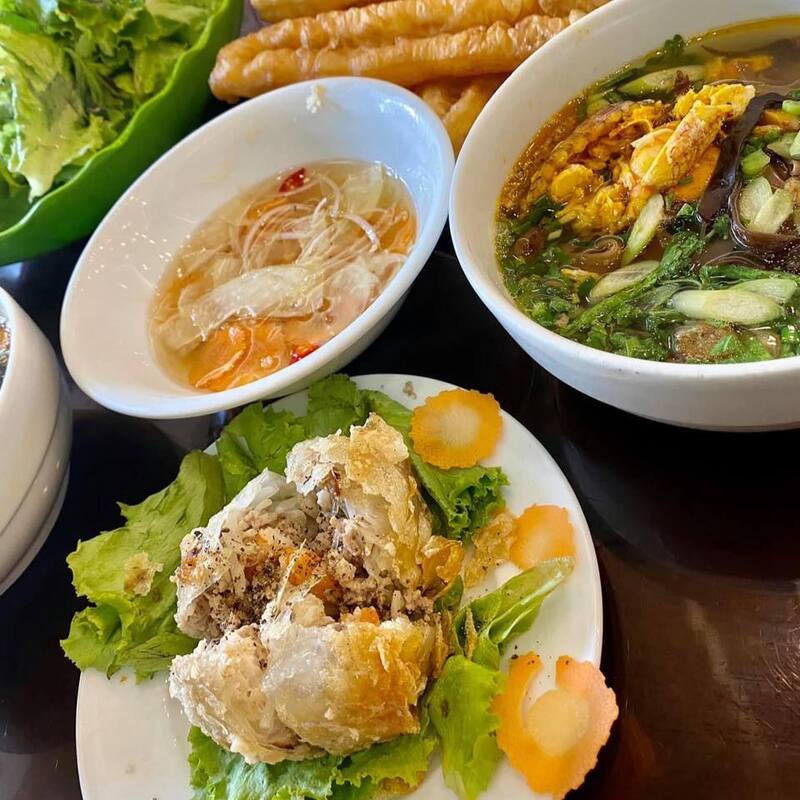 Top 10 quán nem cua bể Hải Phòng ngon hấp dẫn khó chối từ