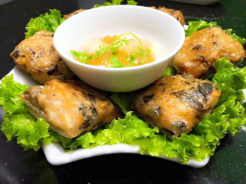 Top 10 quán nem cua bể ở Hải Phòng ngon hấp dẫn khó chối từ