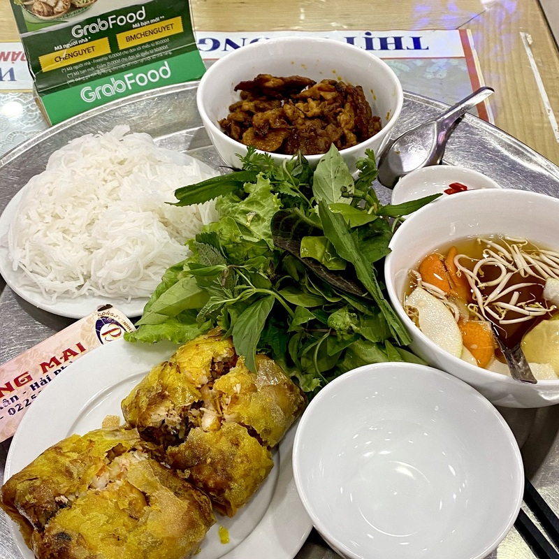 Top 10 quán nem cua bể Hải Phòng ngon hấp dẫn khó chối từ