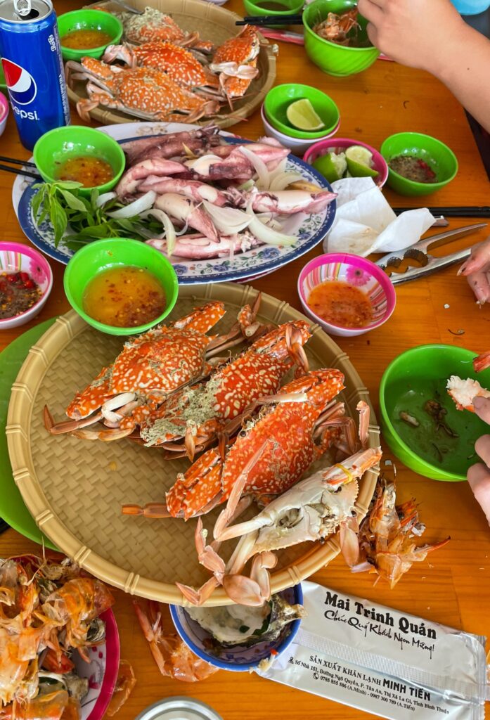 Nhà hàng Mai Trinh quán Lagi - Địa chỉ ăn uống được yêu thích nhất