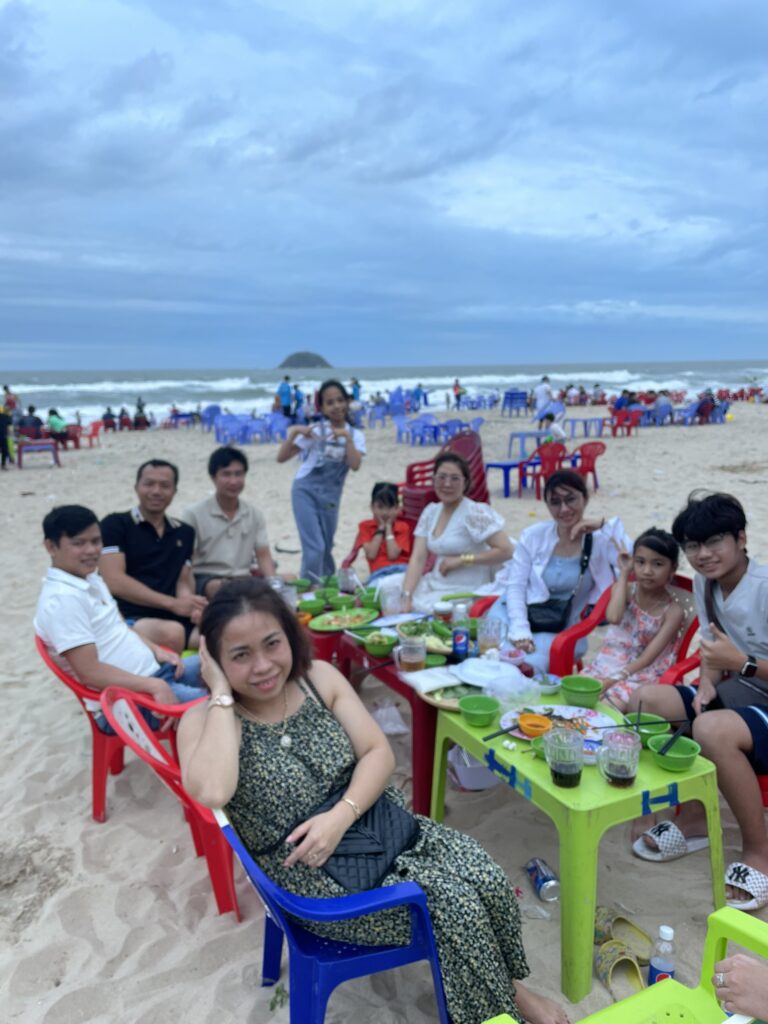 Nhà hàng Mai Trinh quán Lagi - Địa chỉ ăn uống được yêu thích nhất