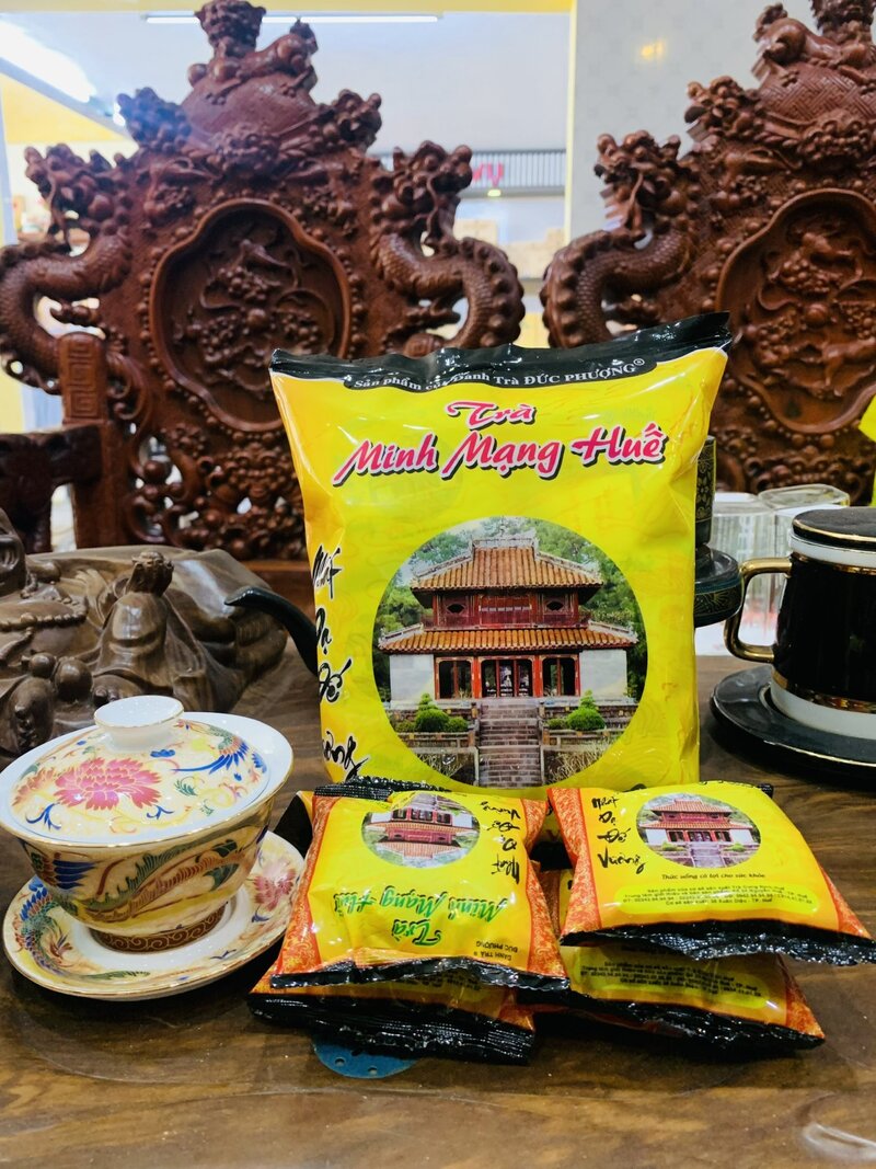 Review trà cung đình Huế - Đặc sản trứ danh của Cố đô