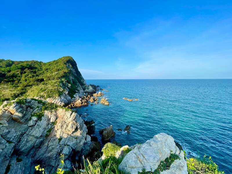 Top 8 biển Vân Đồn đẹp say đắm lòng người không thể bỏ lỡ