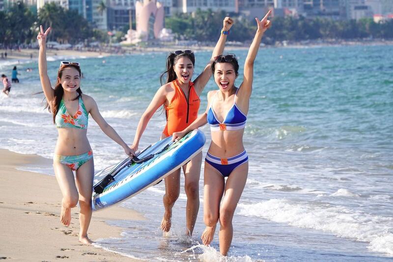 Bãi tắm Minh Châu - Thiên đường biển nguyên sơ níu chân lữ khách