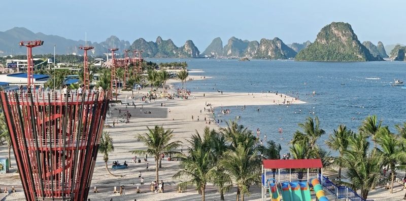 Khu du lịch Phương Đông - Điểm đến "chất ngất" của Vân Đồn