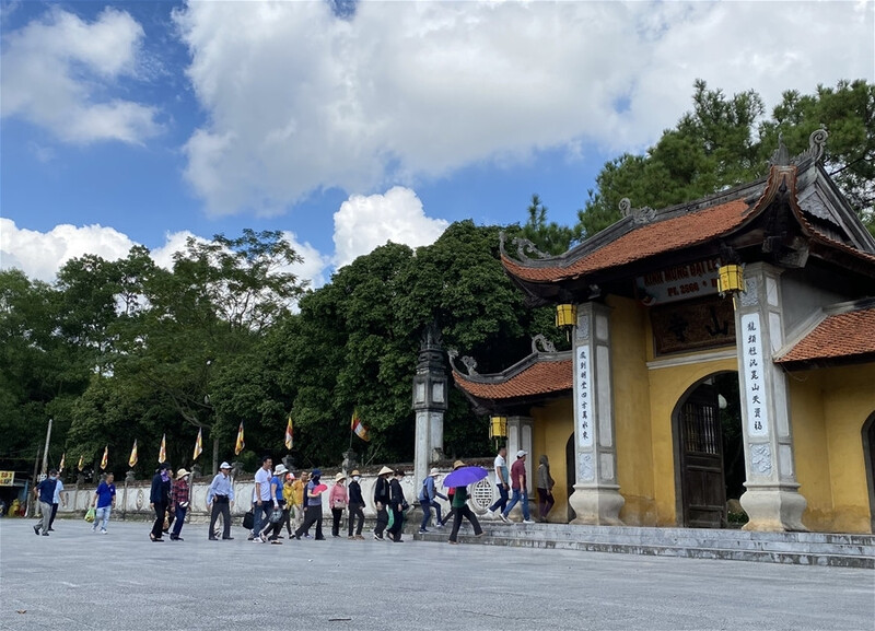 Côn Sơn Kiếp Bạc - Khám phá di tích vùng địa linh nhân kiệt