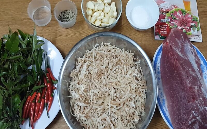 Nem Chua Thanh Hóa - Nét Ẩm Thực Độc Đáo Của Xứ Thanh