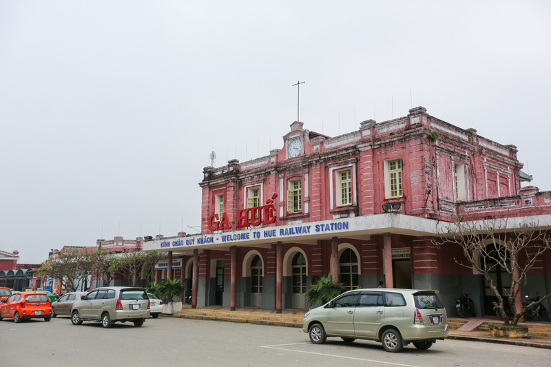 Núi Ngự Bình - Đỉnh núi huyền thoại với tầm nhìn toàn cảnh cố đô Huế