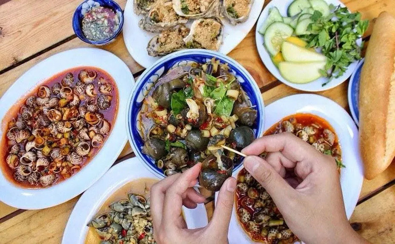 Top 15 quán ốc ngon Đà Nẵng ngon rẻ, làm du khách xiêu lòng