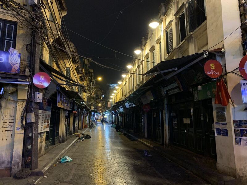 Phố Tạ Hiện - Một góc sôi động về đêm giữa lòng thủ đô