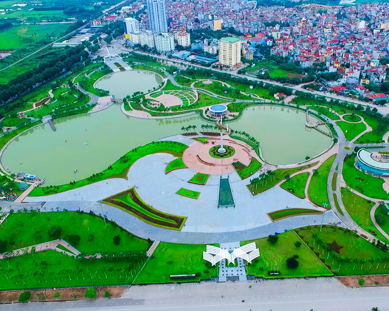 Công viên Hòa Bình - Chiêm ngưỡng không gian xanh của thủ đô