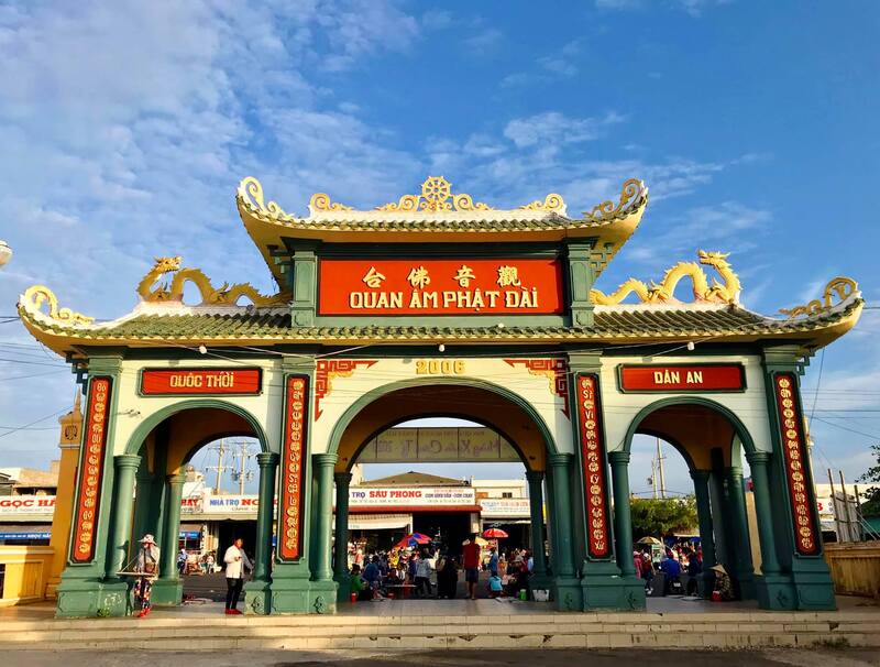 Quan Âm Phật Đài - Ngôi Chùa Linh Thiêng Bên Biển Đông