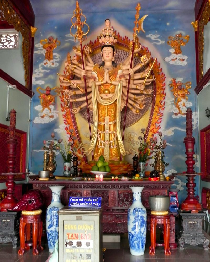Quan Âm Phật Đài - Ngôi Chùa Linh Thiêng Bên Biển Đông
