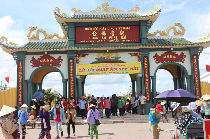 Quan Âm Phật Đài - Ngôi Chùa Linh Thiêng Bên Biển Đông