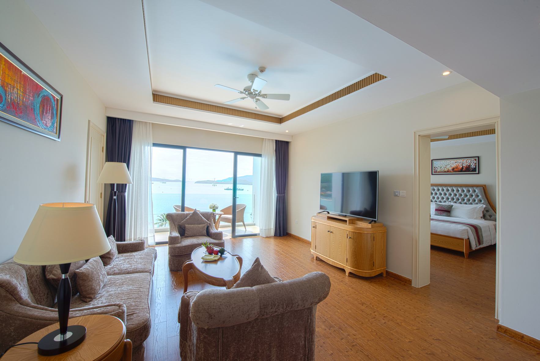 Review chi tiết Vinpearl Resort & Spa Nha Trang Bay