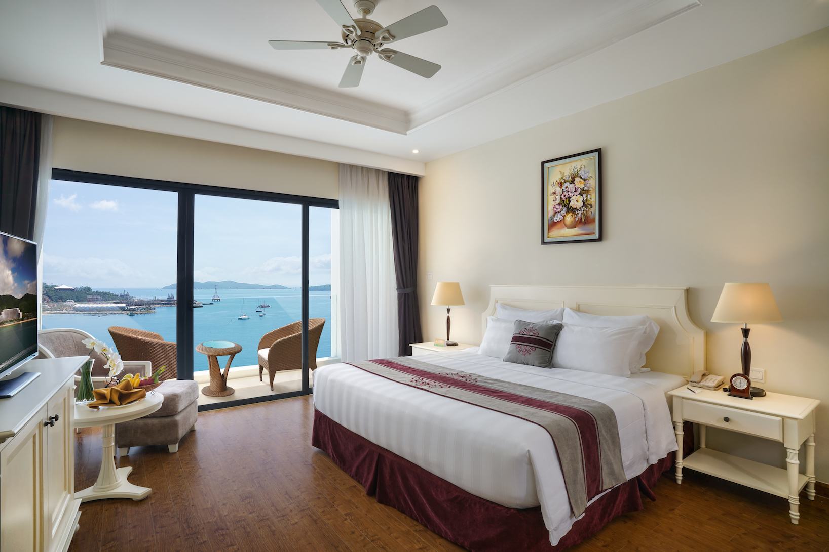 Review chi tiết Vinpearl Resort & Spa Nha Trang Bay