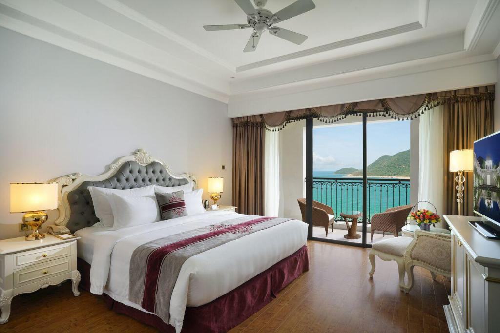 Vinpearl Discovery 1 Nha Trang: Bảng giá phòng và review chi tiết