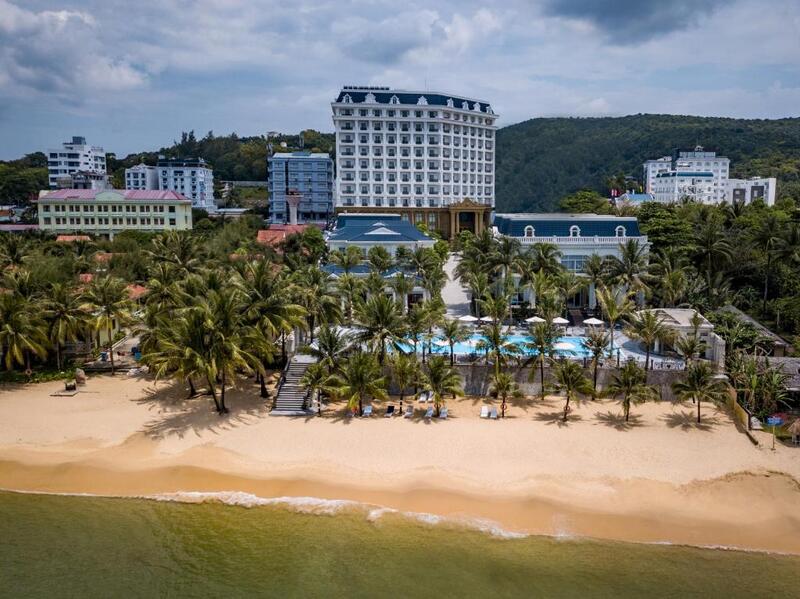 Thiên Thanh Resort - Thiên đường nghỉ dưỡng bên bãi Trường thơ mộng