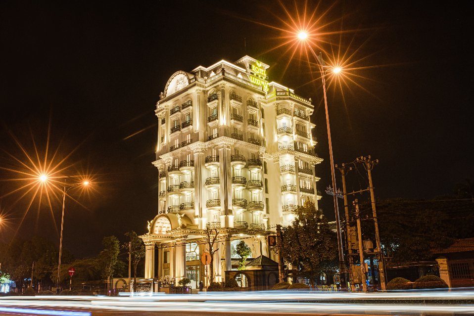 Mạnh Quân Luxury Hotel: Biệt thự sang chảnh tại Vĩnh Phúc