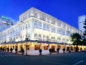 Hotel Continental Saigon - Điểm dừng chân cổ điển giữa chốn phồn hoa