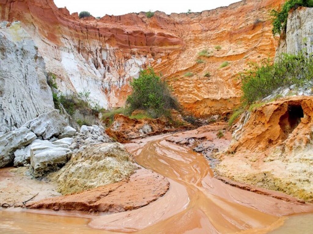 Suối Tiên Mũi Né
