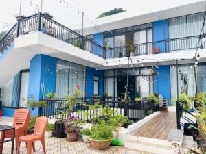 Nhà Bên Suối Homestay 