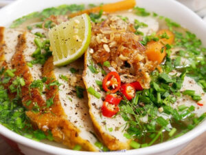 bánh canh chả cá Vũng Tàu