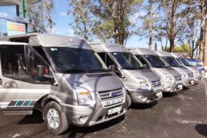xe limousine đi Đà Lạt 