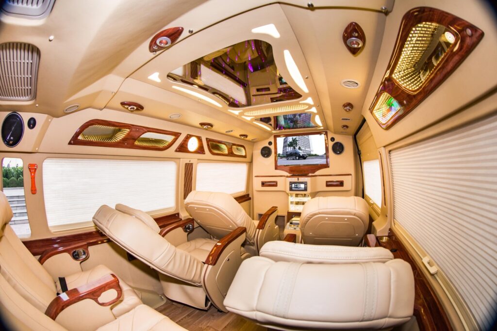 Top 10 Xe limousine Hà Nội Mộc Châu giá rẻ và chất lượng nhất