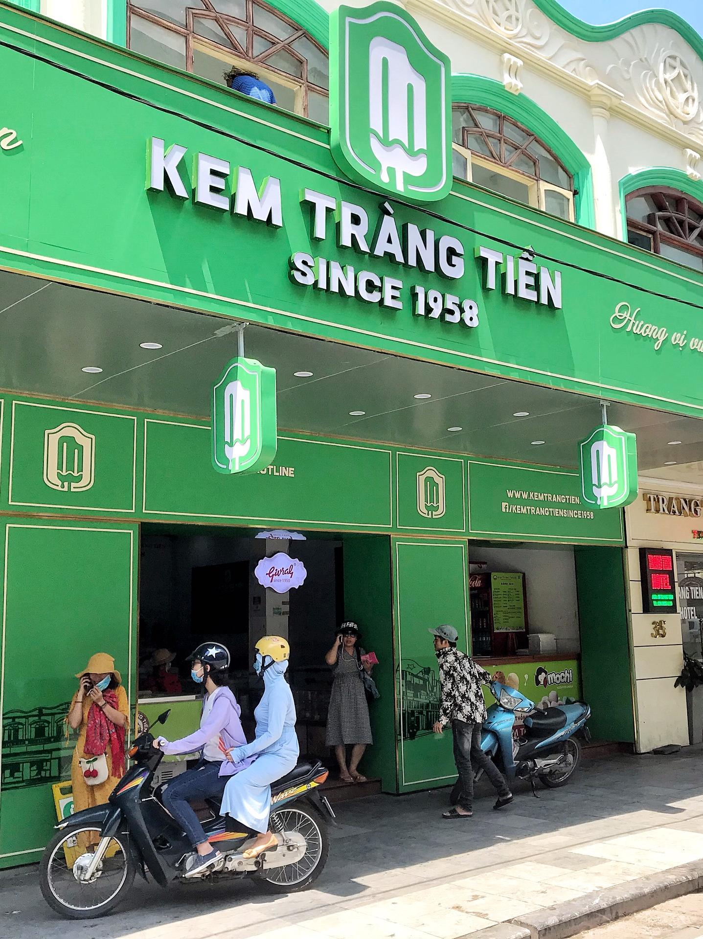 kem tràng tiền